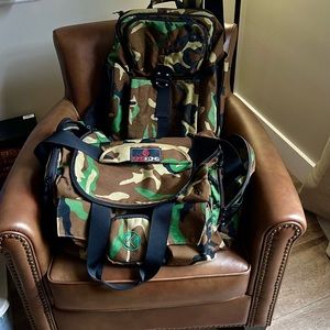 King Kong backpack and duffle